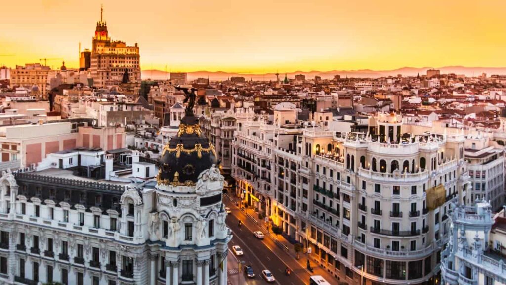 How to Experience the Beauty of Spain Yourself: